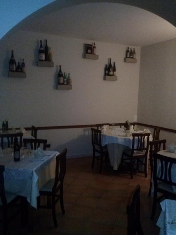 Hotel La Collinetta Sas à Montazzoli Extérieur photo